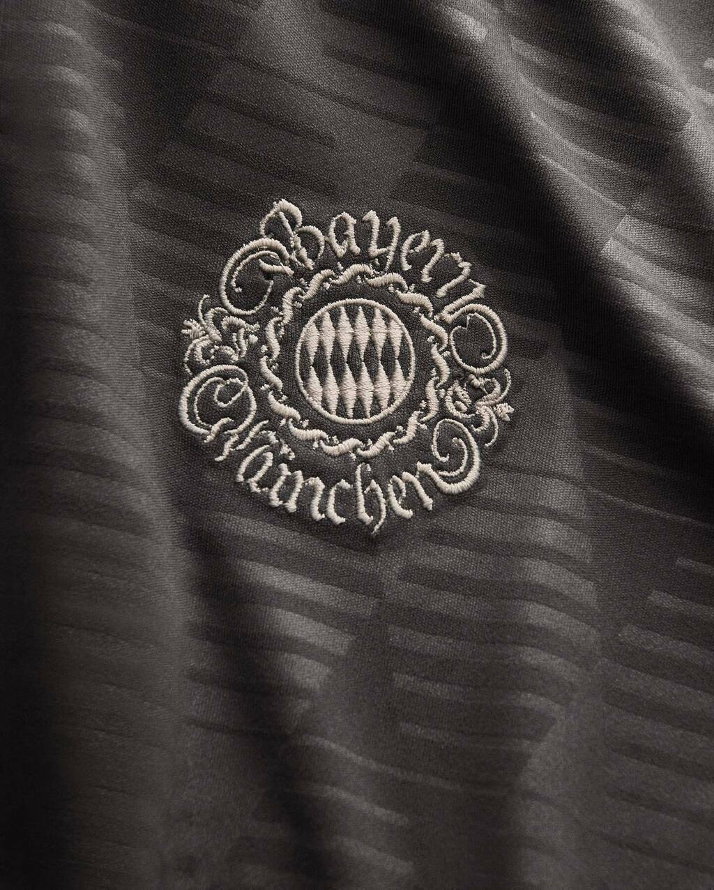 Bayern Munich Special Edition Oktoberfest 24/25 Shirt - Adidas Men's Fan Shirt - Black with beige details
